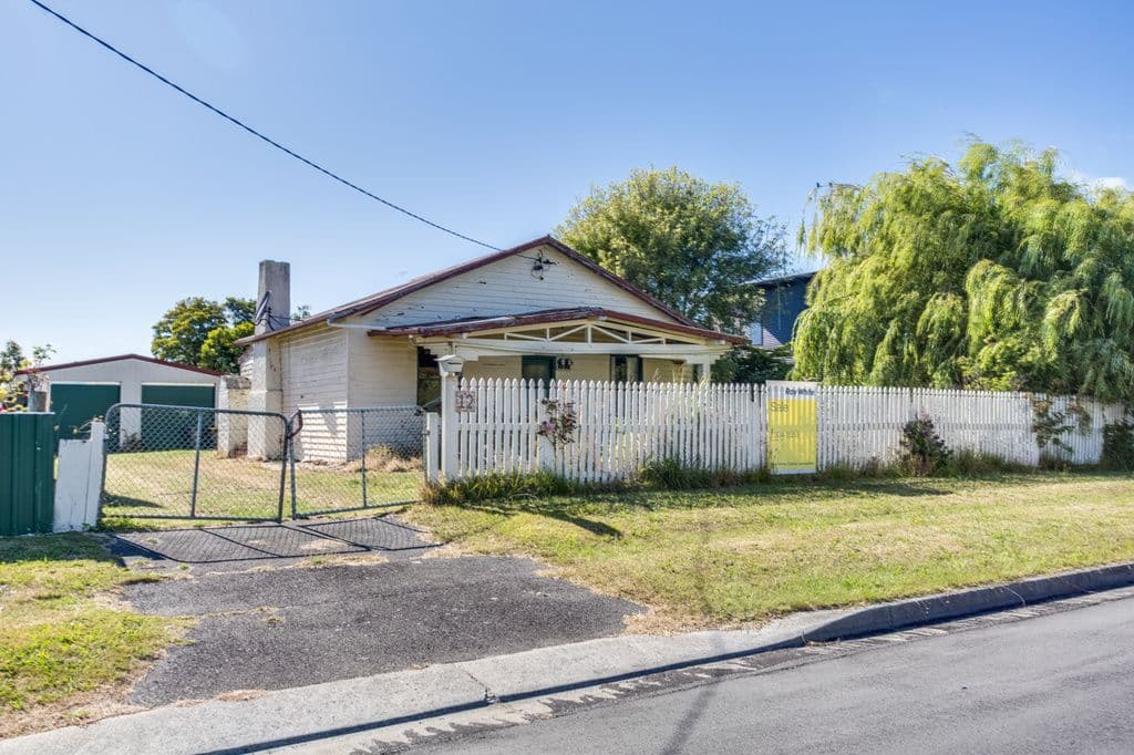 12 Kitchener Avenue, BEAUTY POINT TAS 7270, Beauty Point - Image 1