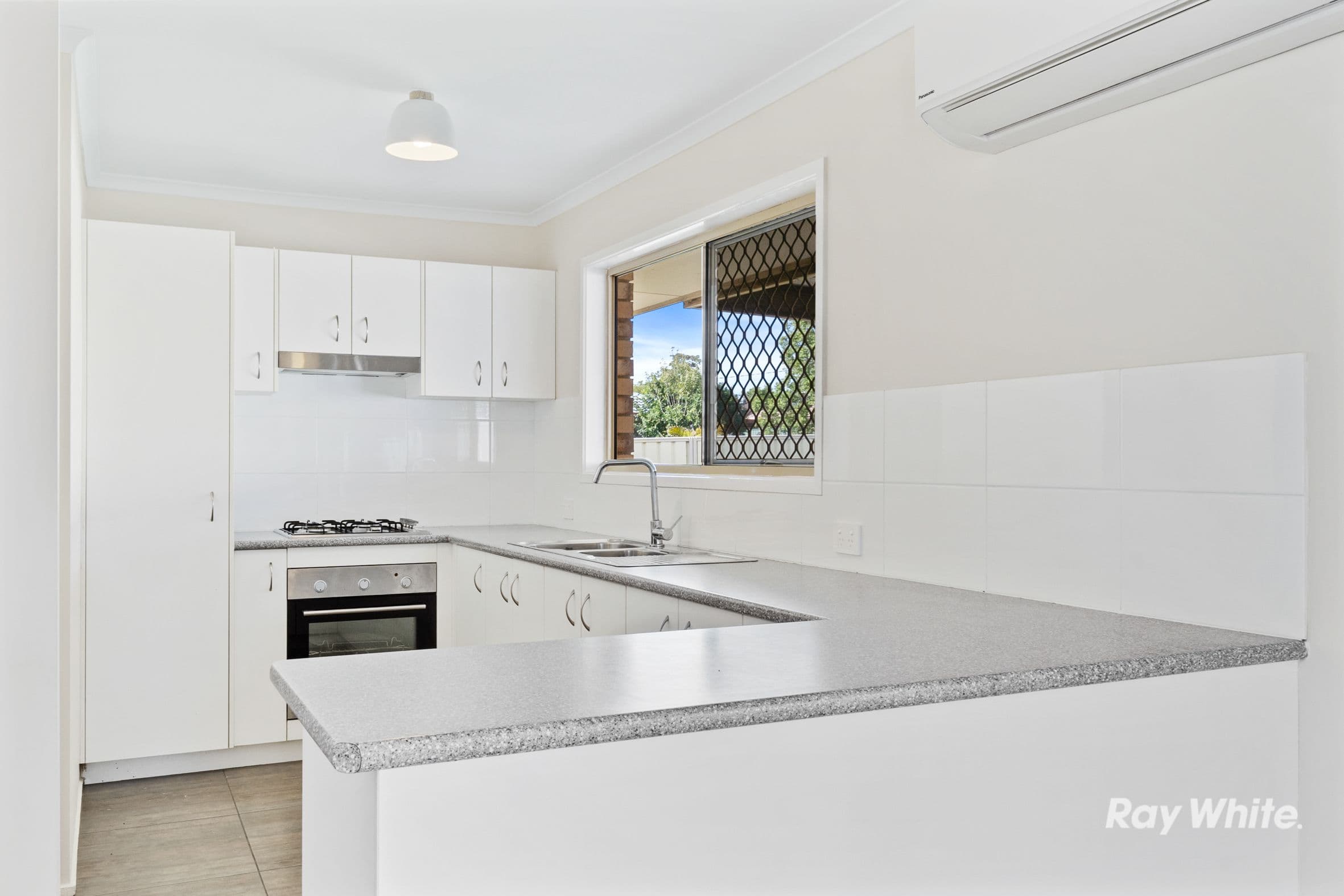 17 Fairbairn Street, Marsden QLD 4132, Marsden - Thumbnail 3