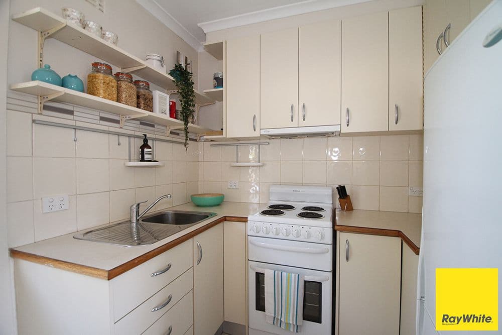 73 Tharwa Road, Queanbeyan NSW 2620, Queanbeyan West - Thumbnail 2