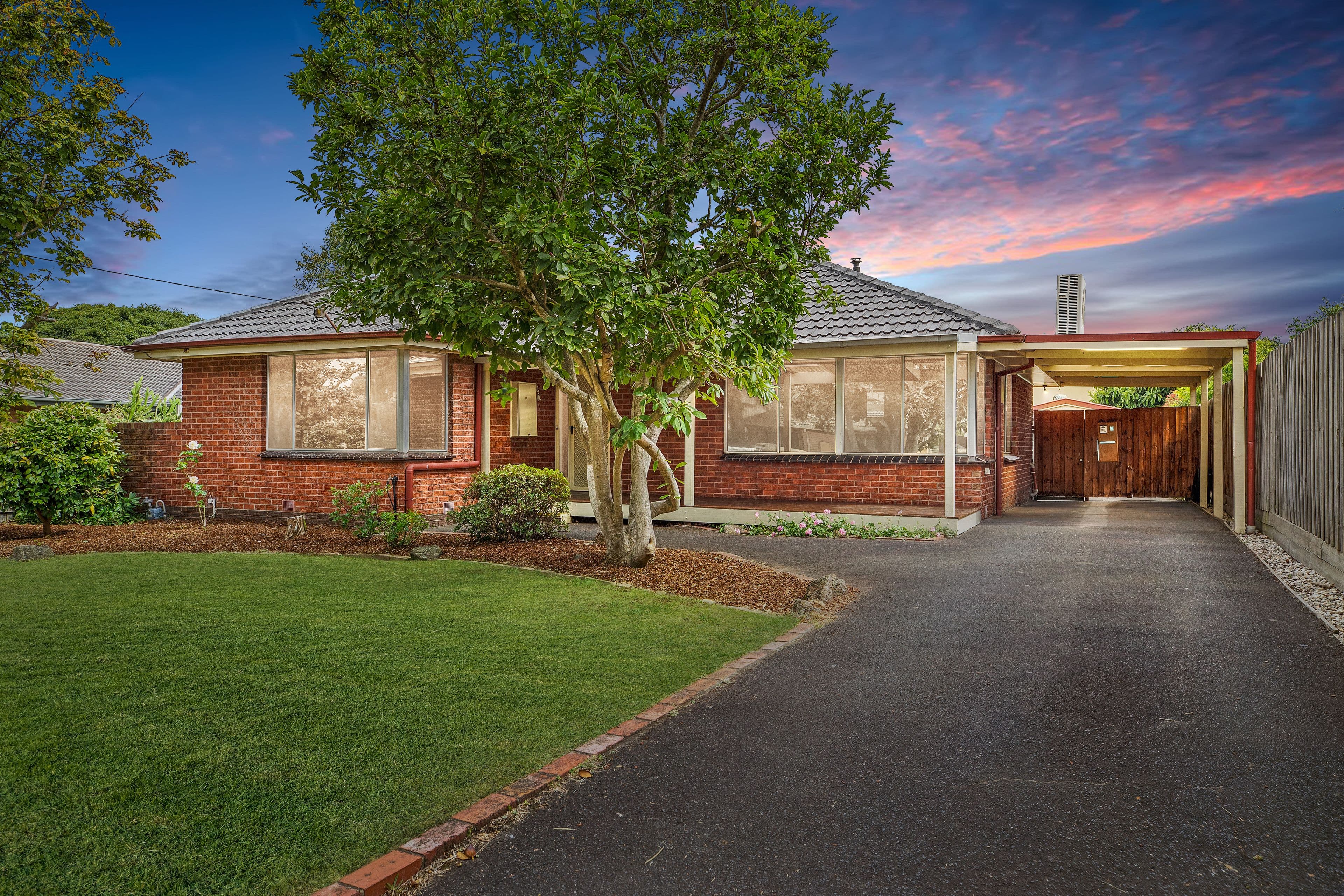 72 Adele Avenue, Ferntree Gully VIC 3156, Ferntree Gully - Thumbnail 2
