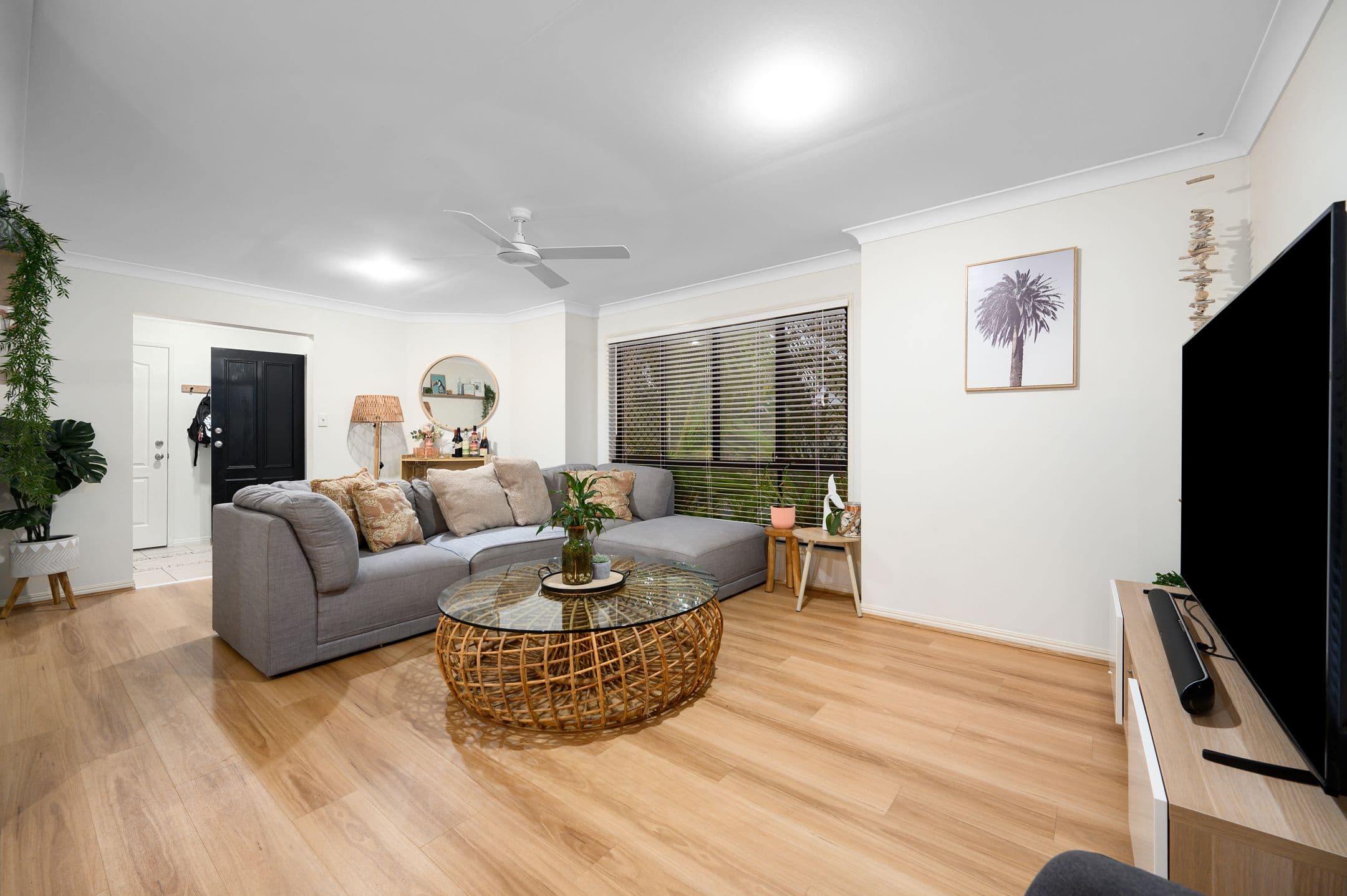 47 Golden Bear Drive, Arundel QLD 4214, Arundel - Thumbnail 3