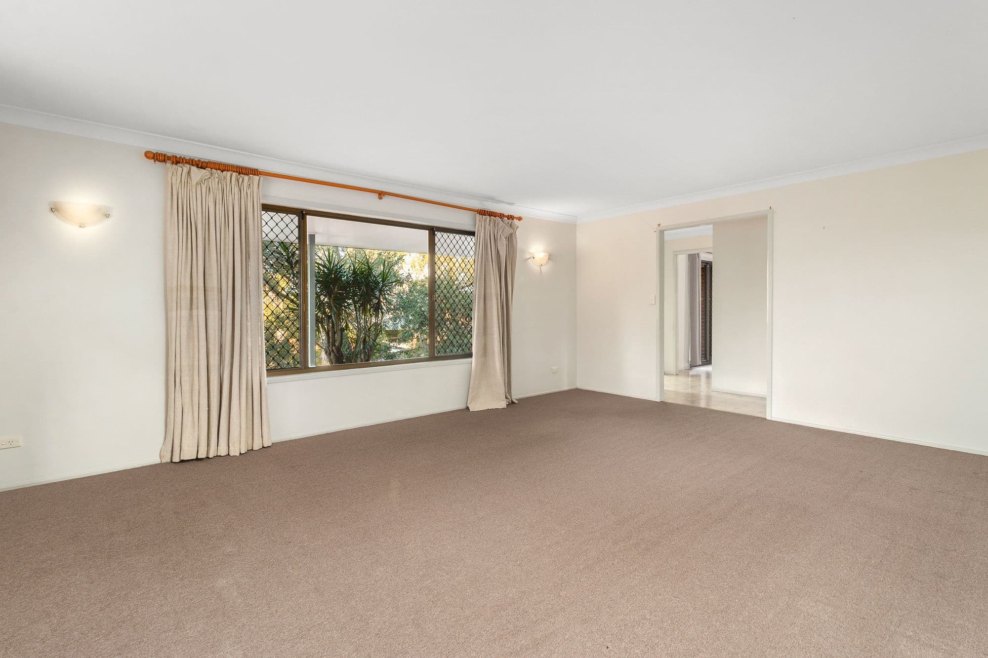 37 Sirocco Street, Jamboree Heights QLD 4074, Jamboree Heights - Thumbnail 6