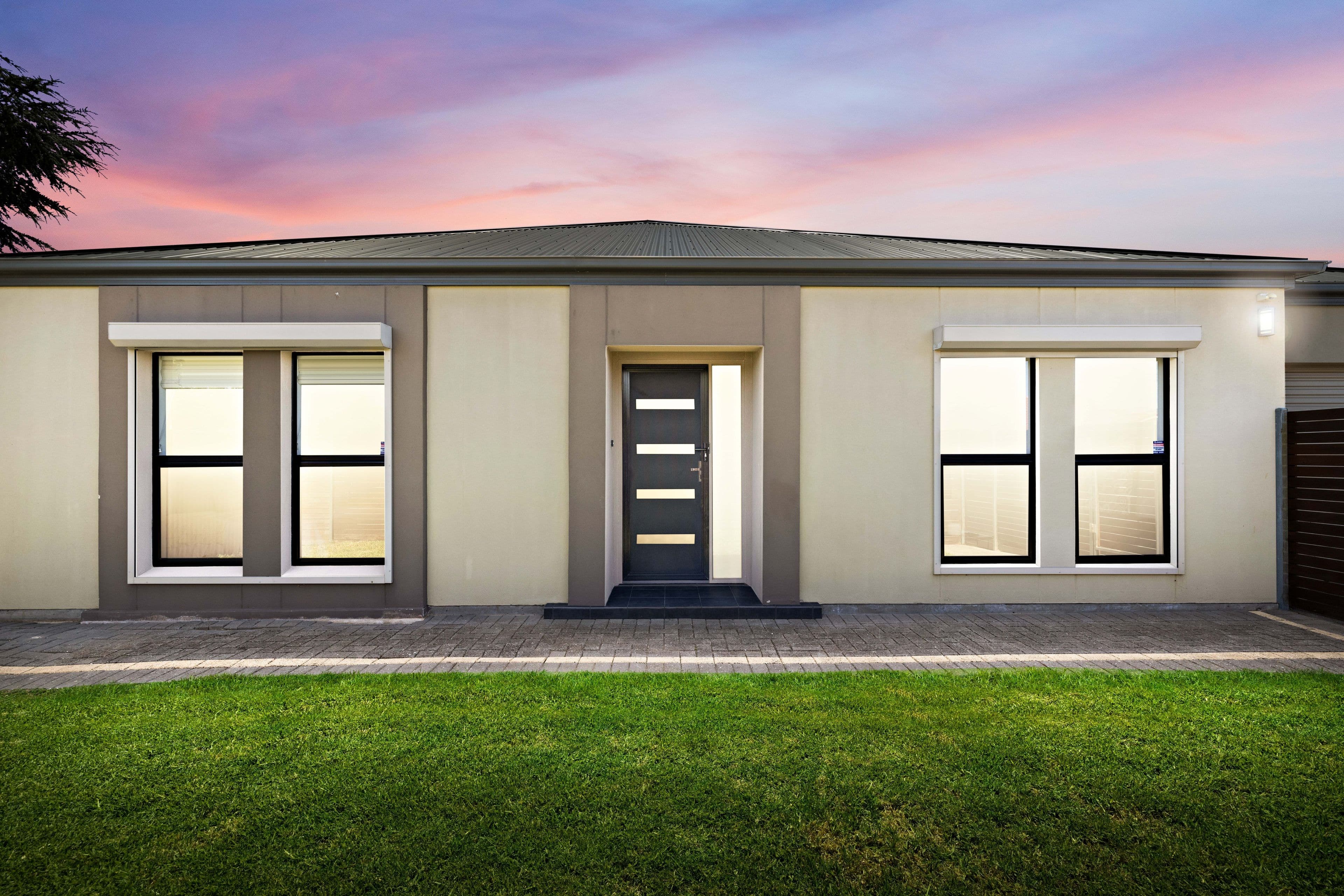 10 Condada Avenue, Park Holme SA 5043, Park Holme - Image 1