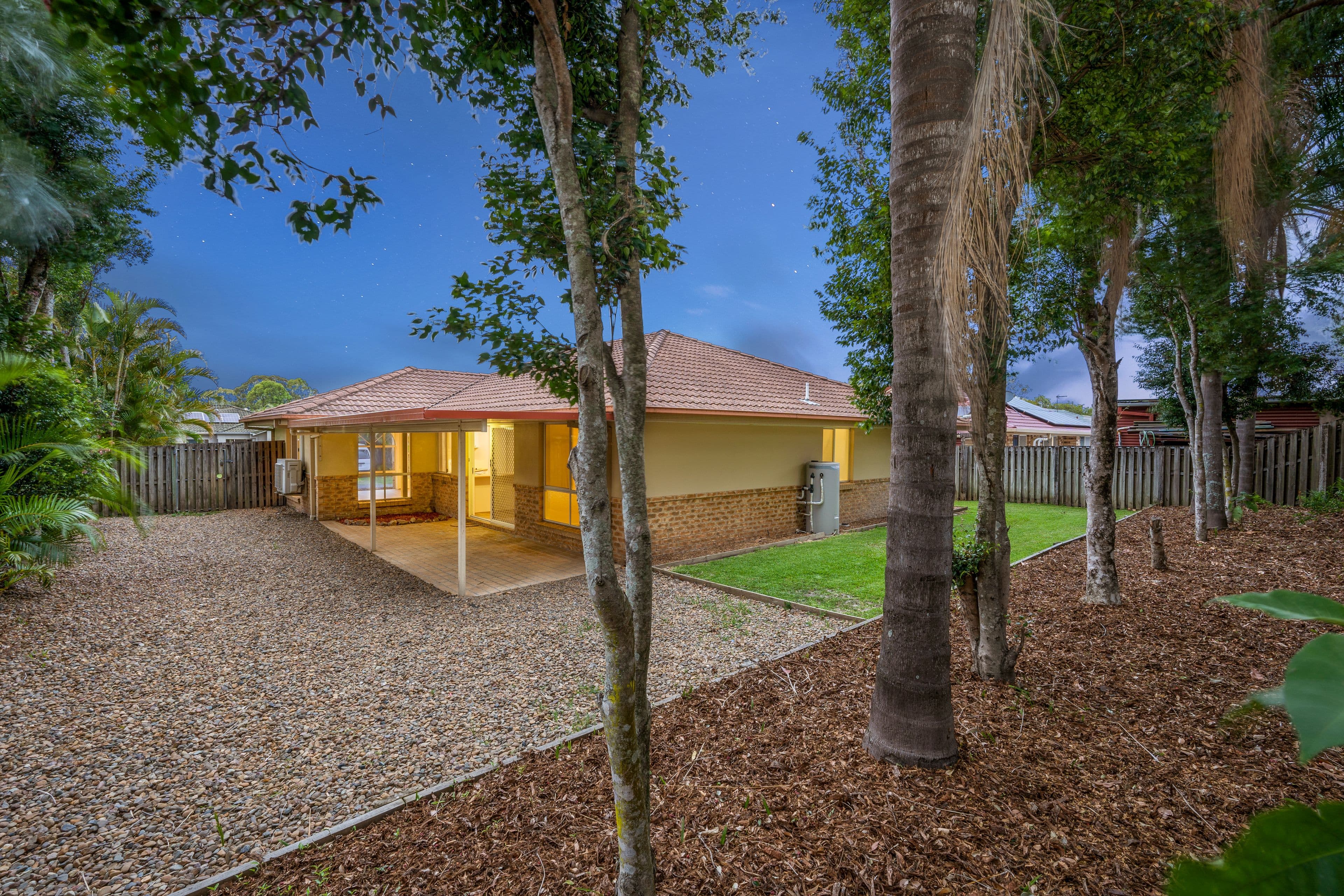 8 Elk Court, Upper Coomera QLD 4209, Upper Coomera - Thumbnail 3