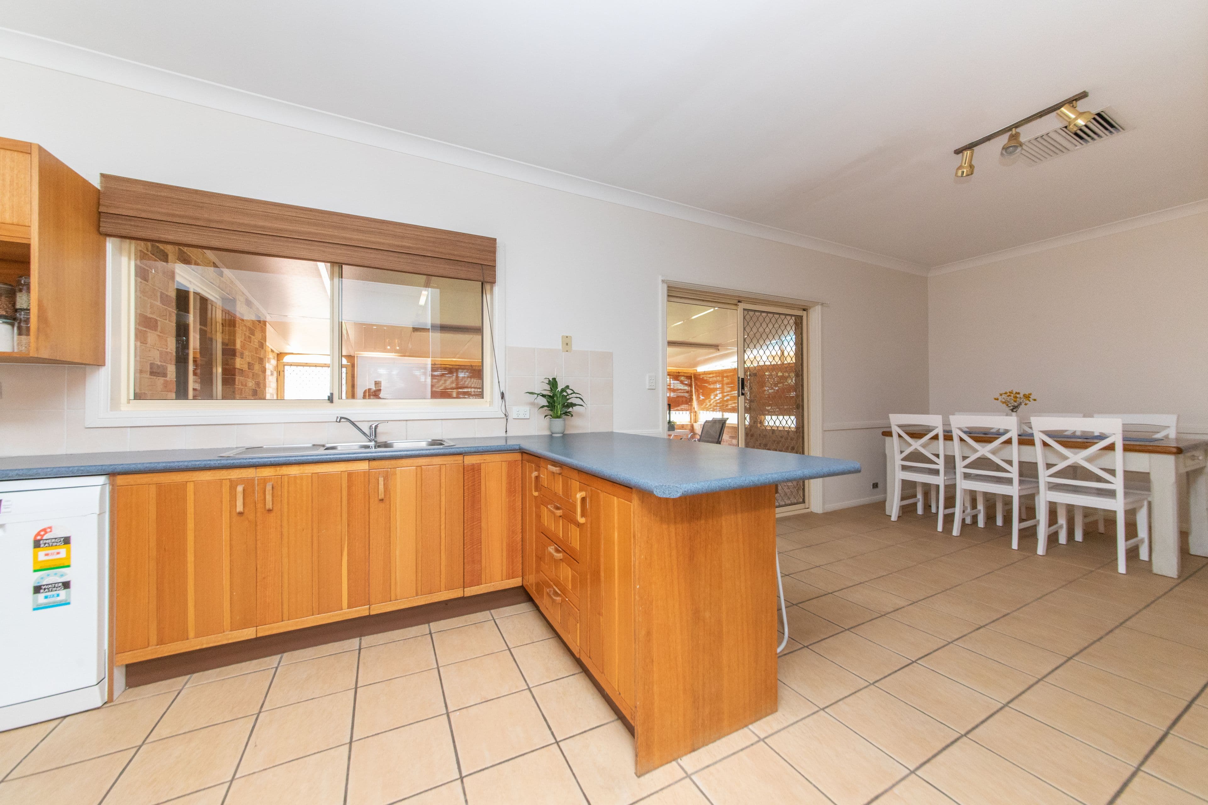 5 Christie Close, Dubbo NSW 2830, Dubbo - Thumbnail 5