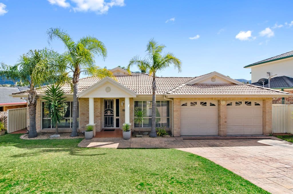 54 Robins Creek Drive, Horsley - Image 1