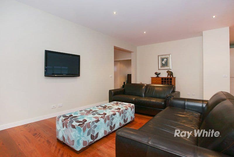 24 Greenmist Crescent, CRANBOURNE SOUTH VIC 3977, Cranbourne South - Thumbnail 7
