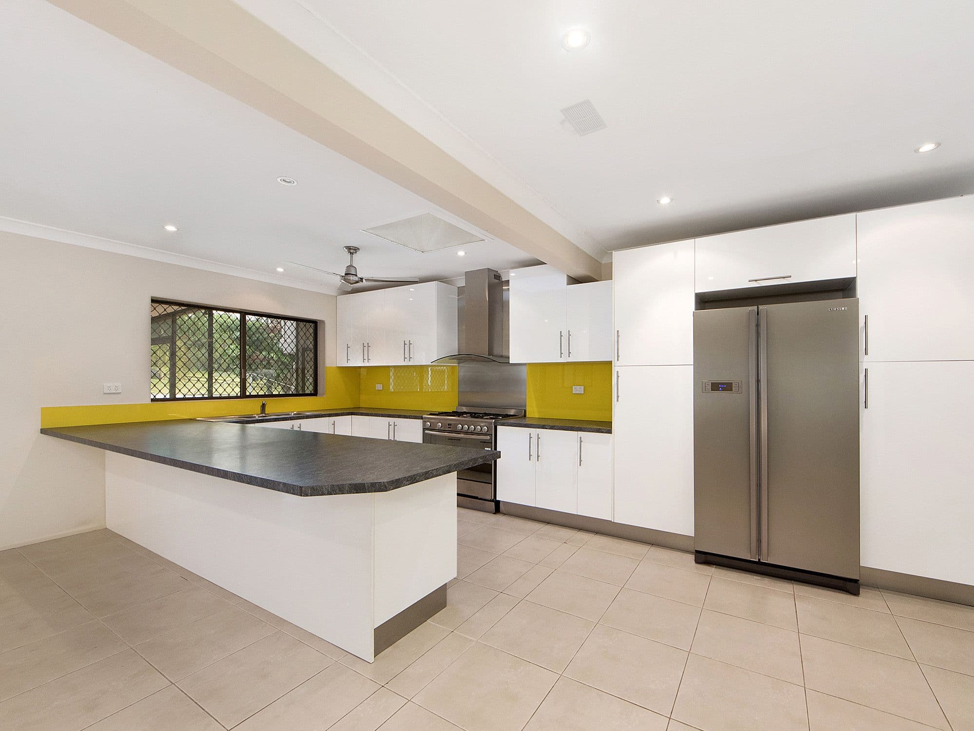 35 Riversdale Road, Oxenford QLD 4210, Oxenford - Thumbnail 5