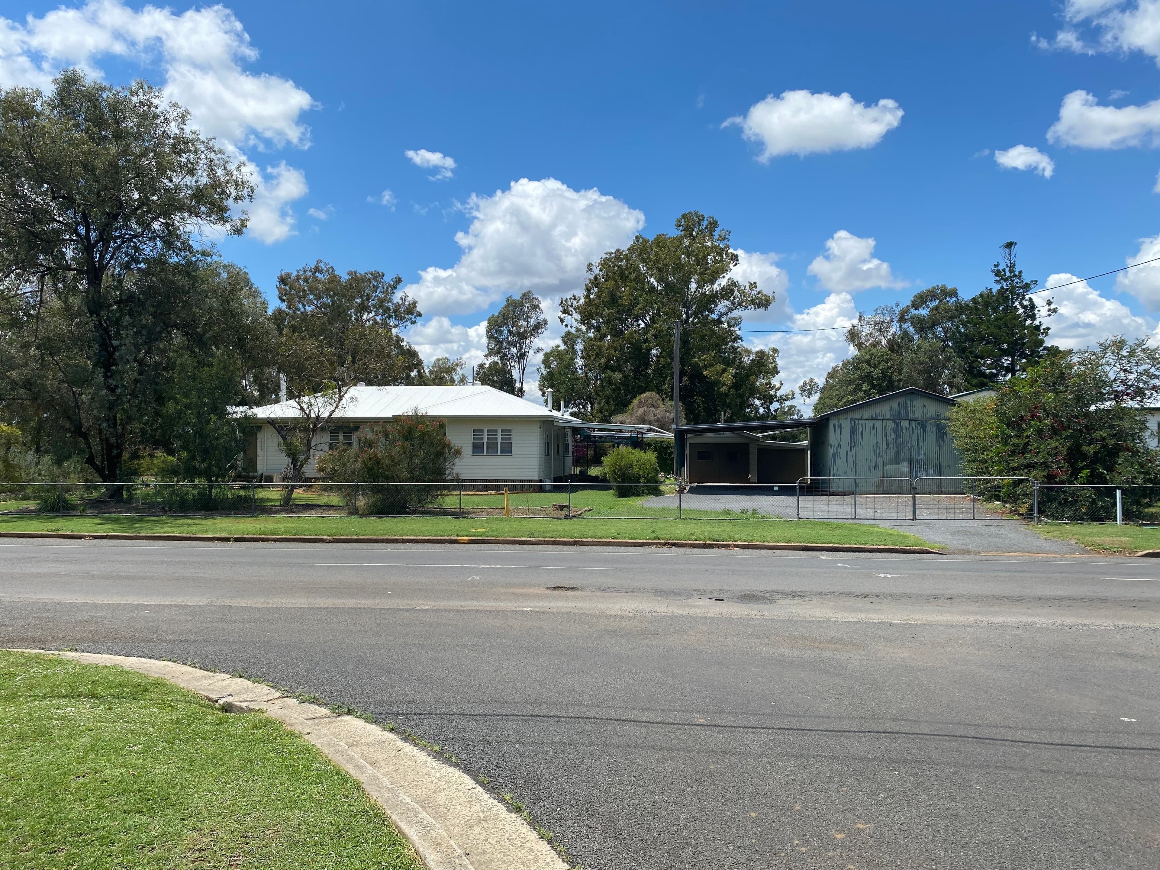 29 Aubigny Road, Oakey QLD 4401, Oakey - Thumbnail 2