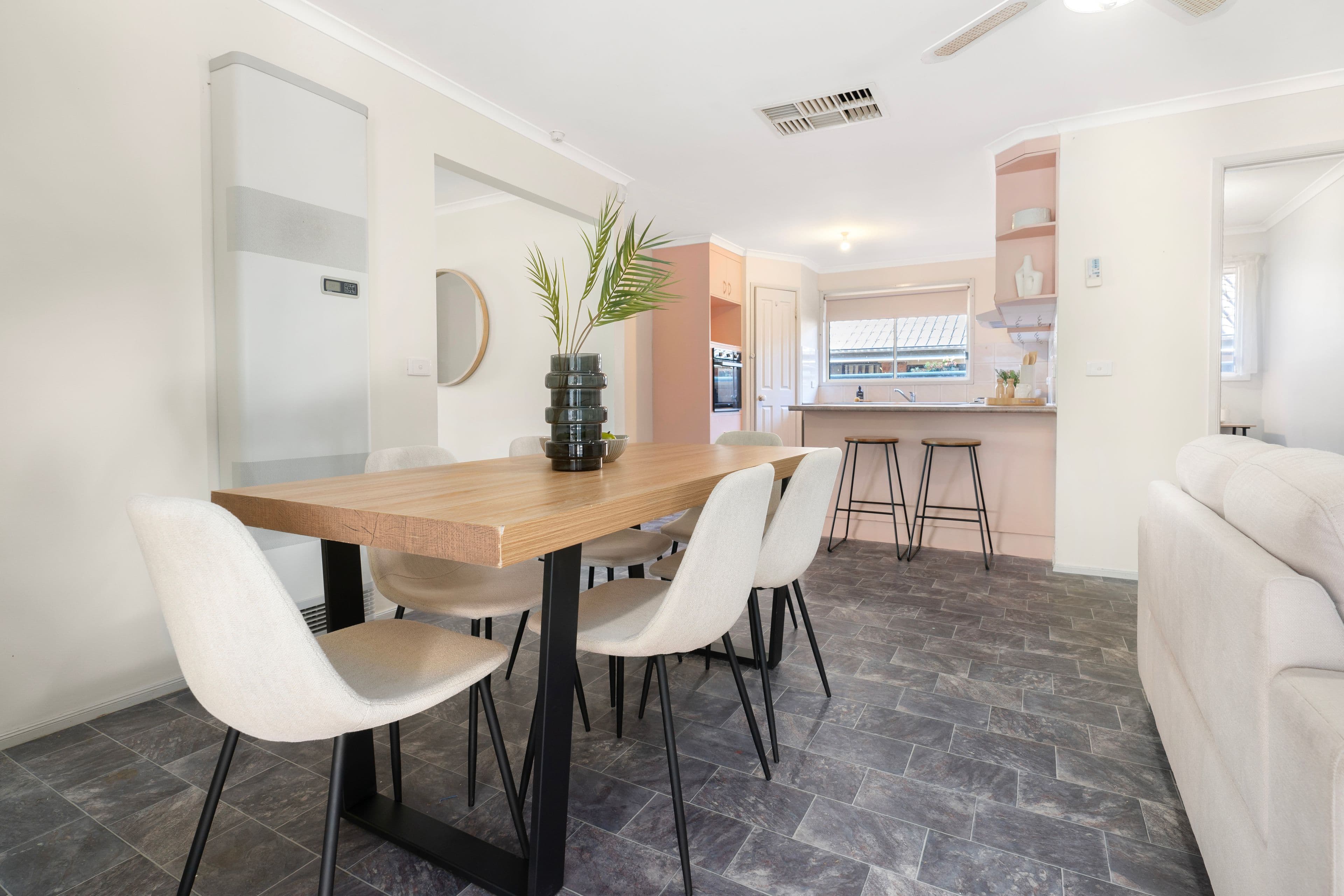 17 Wattle Way, West Albury NSW 2640, West Albury - Image 1