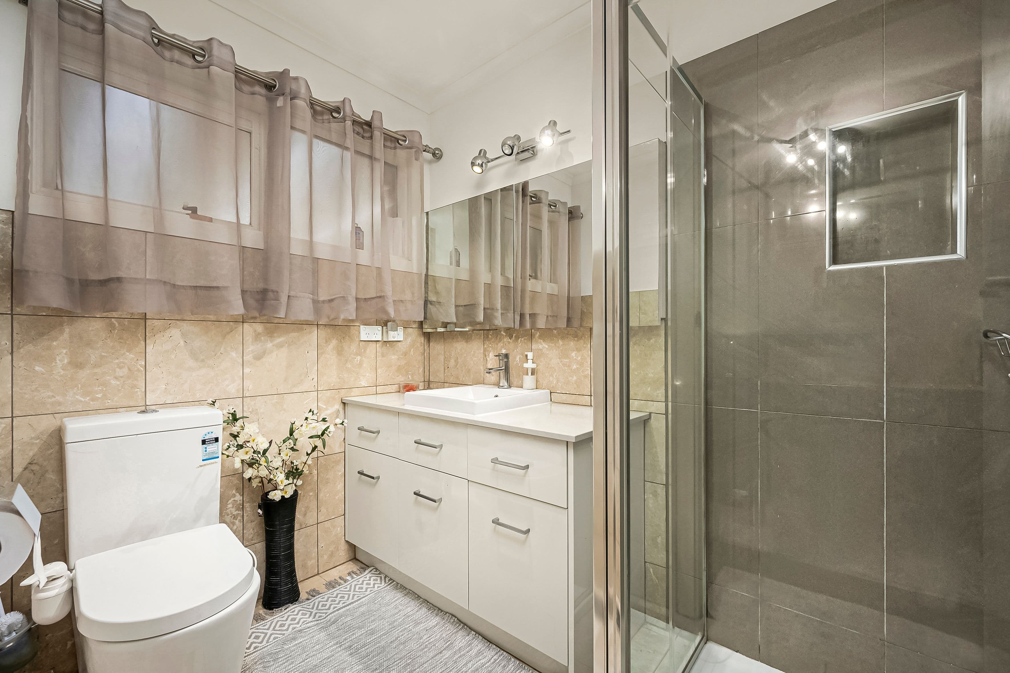 64 Millers Road, Seaholme VIC 3018, Seaholme - Thumbnail 7