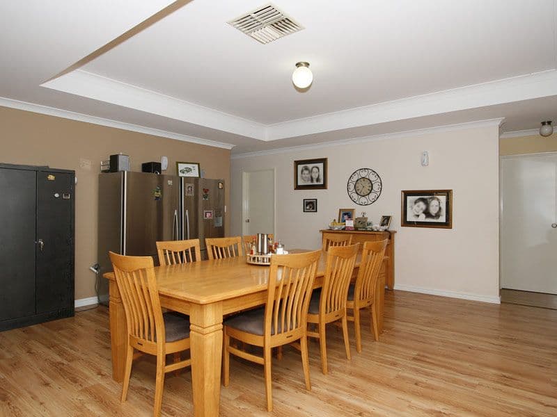 17 Packenham Promenade, CANNING VALE WA 6155, Canning Vale - Thumbnail 7
