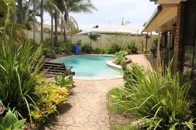 10 Swift Place, BURLEIGH WATERS QLD 4220, Burleigh Waters - Thumbnail 8