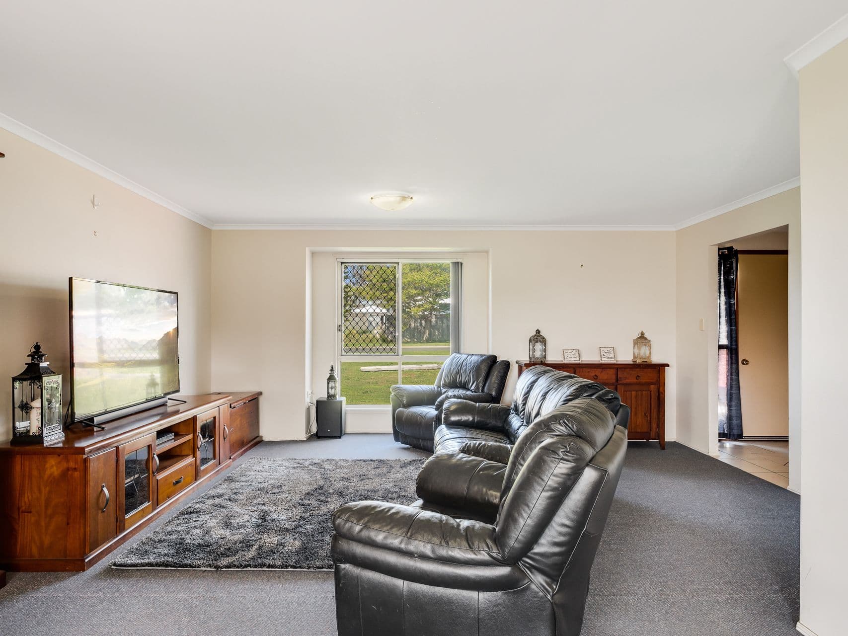 6 Sinclair Street, Wyreema QLD 4352, Wyreema - Thumbnail 2