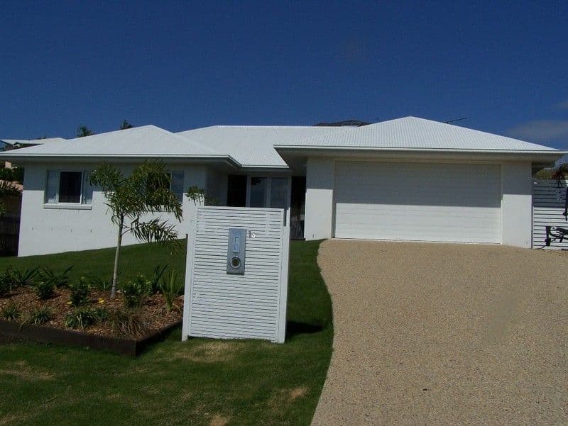 16 Bethlehem Terrace, YEPPOON QLD 4703, Yeppoon - Image 1