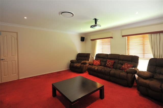 30 McClymont Drive, RANGEVILLE QLD 4350, Rangeville - Thumbnail 4
