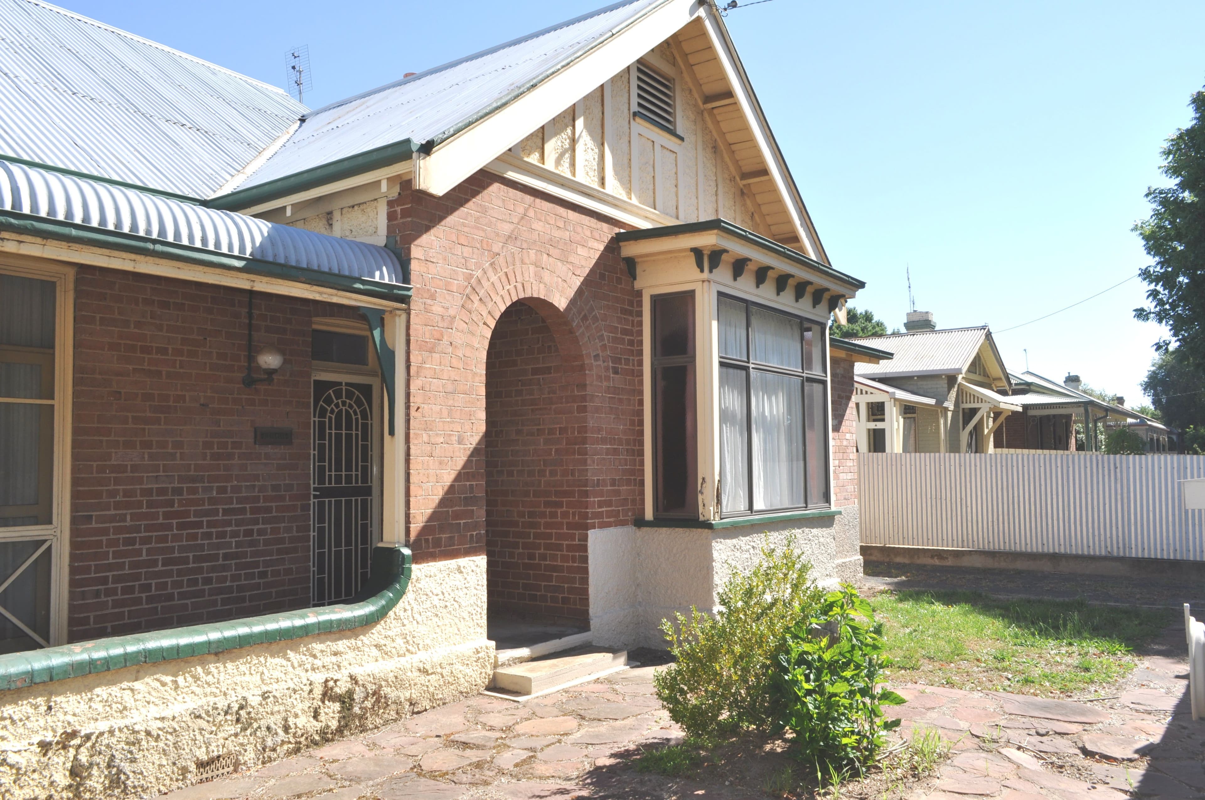 15 Parker Street, Cootamundra - Thumbnail 2