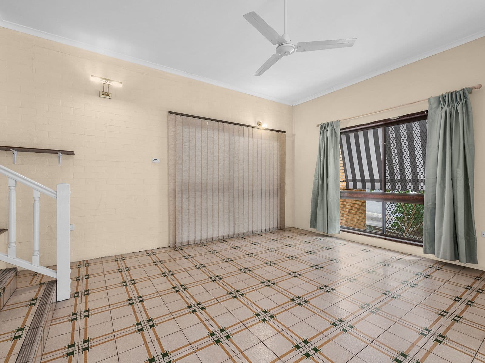 52 Thomas Street, Camp Hill QLD 4152, Camp Hill - Thumbnail 5