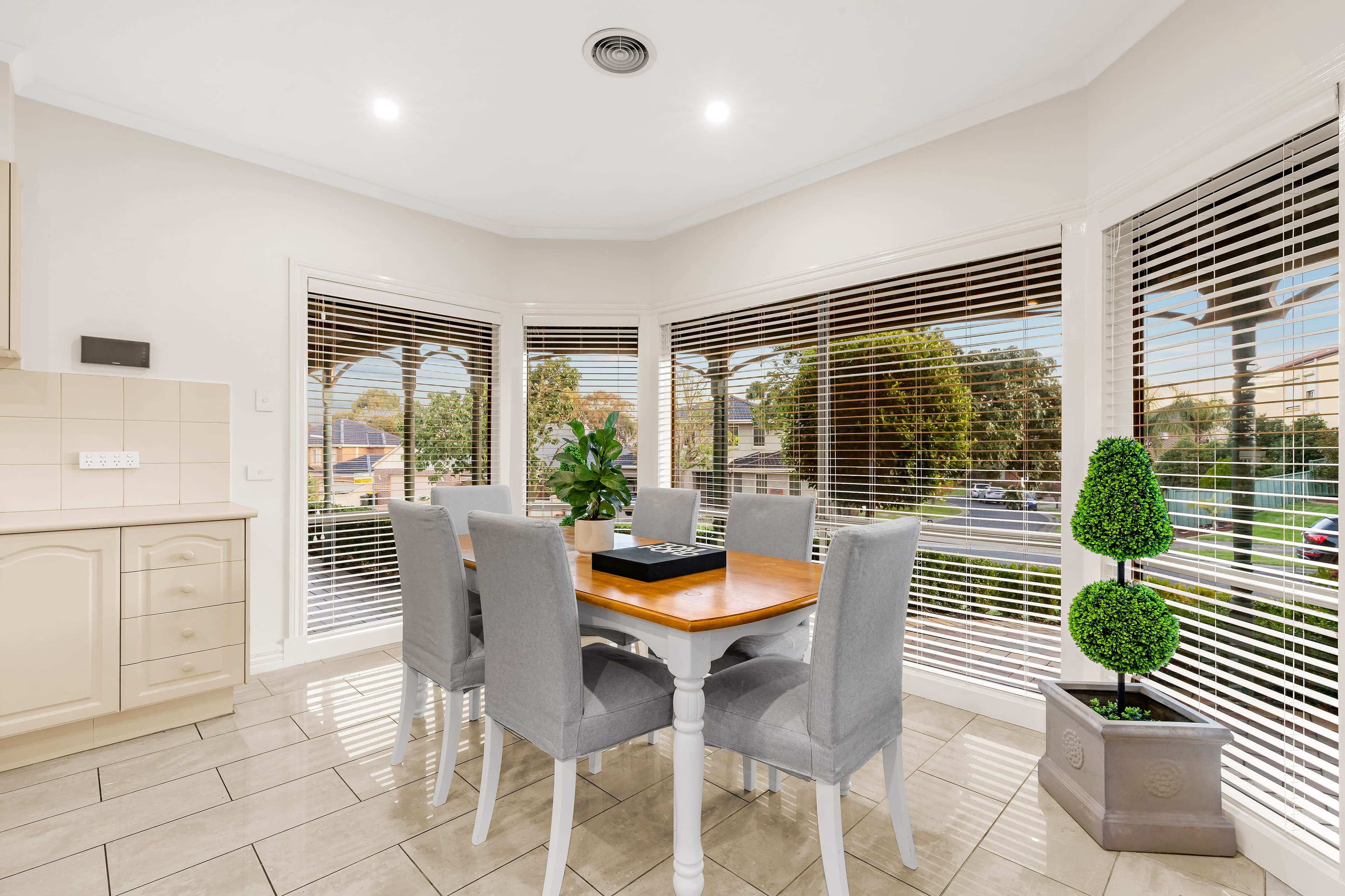 1 Bundy Place, Mill Park VIC 3082, Mill Park - Thumbnail 4
