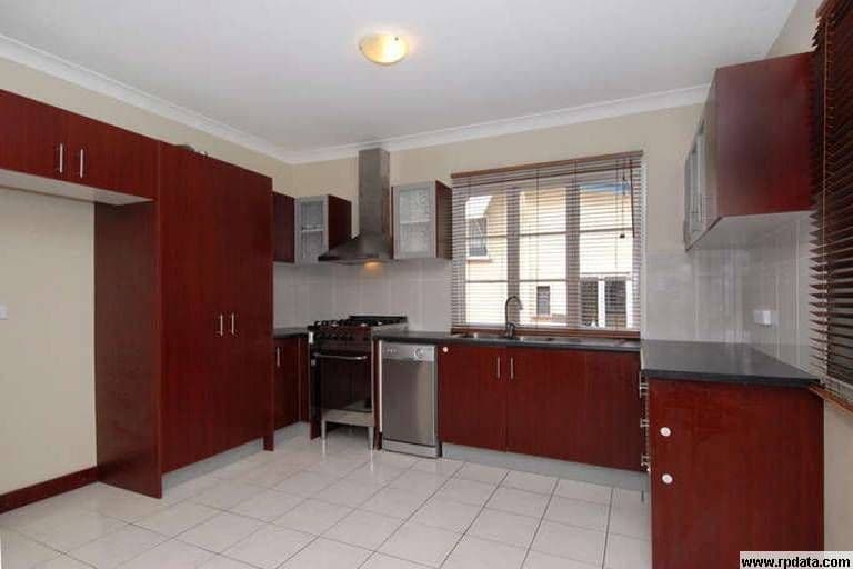 39 Dawson Road, UPPER MOUNT GRAVATT QLD 4122, Upper Mount Gravatt - Thumbnail 3