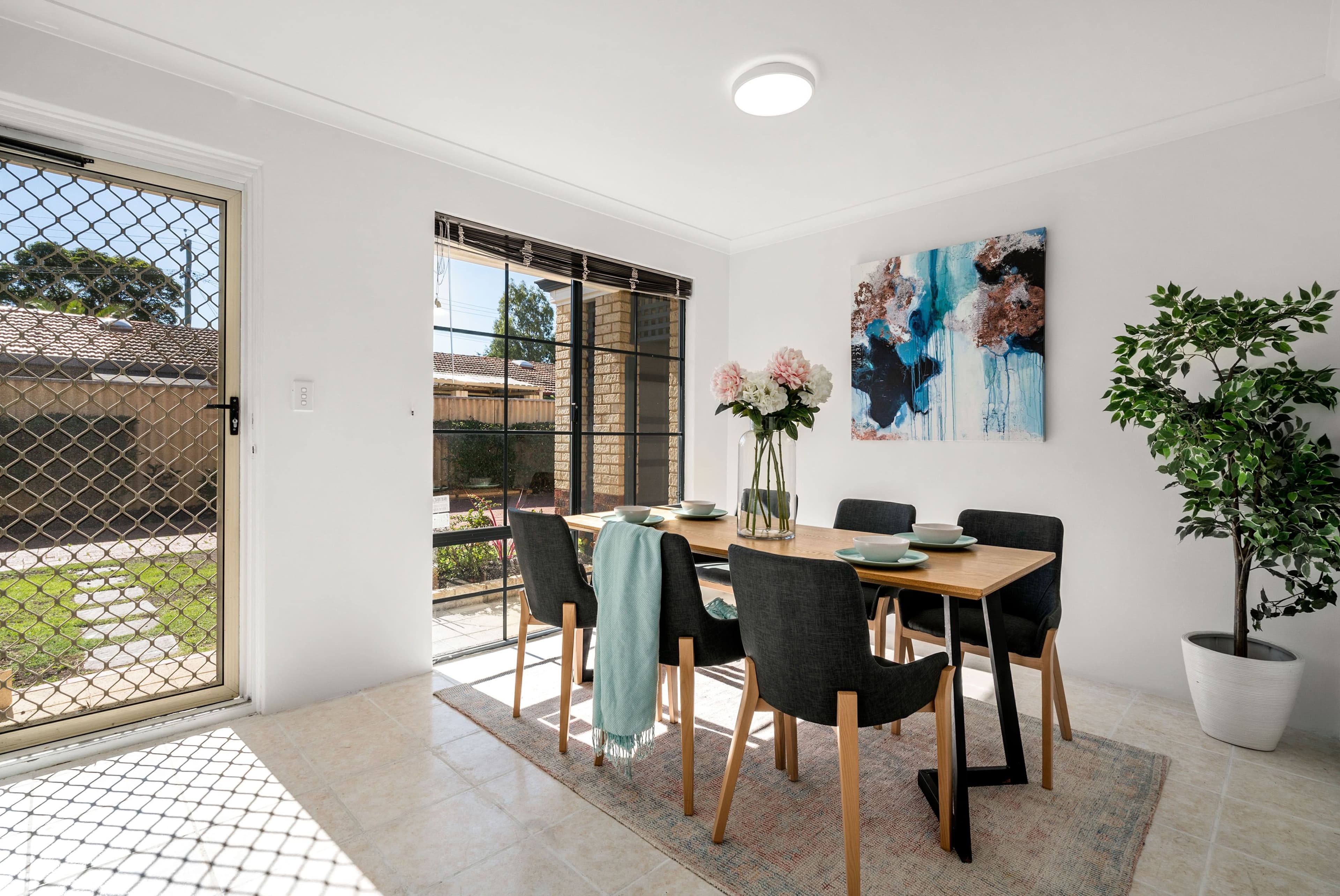 90 Edgecumbe Street, Como WA 6152, Como - Thumbnail 6