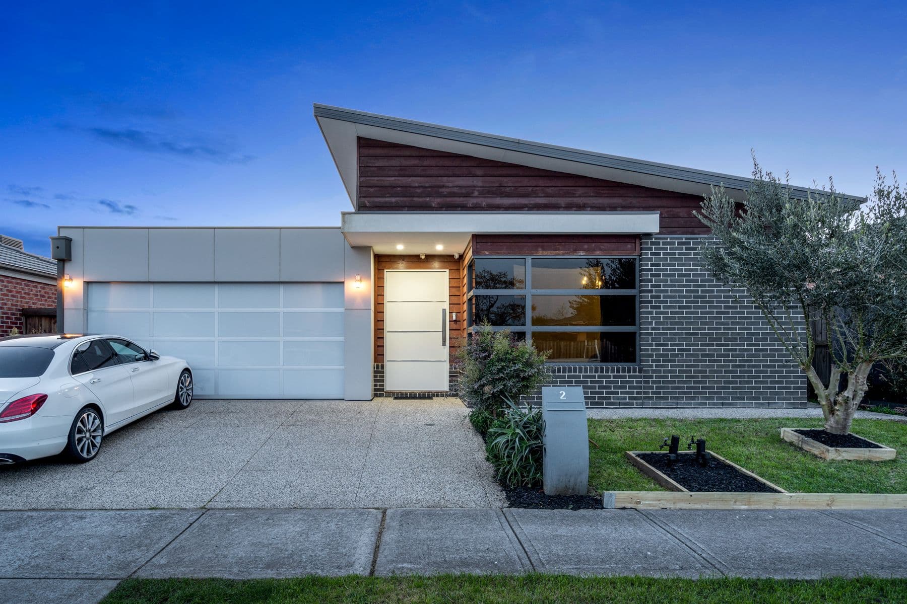 2 Silverwood Drive, Greenvale VIC 3059, Greenvale - Image 1