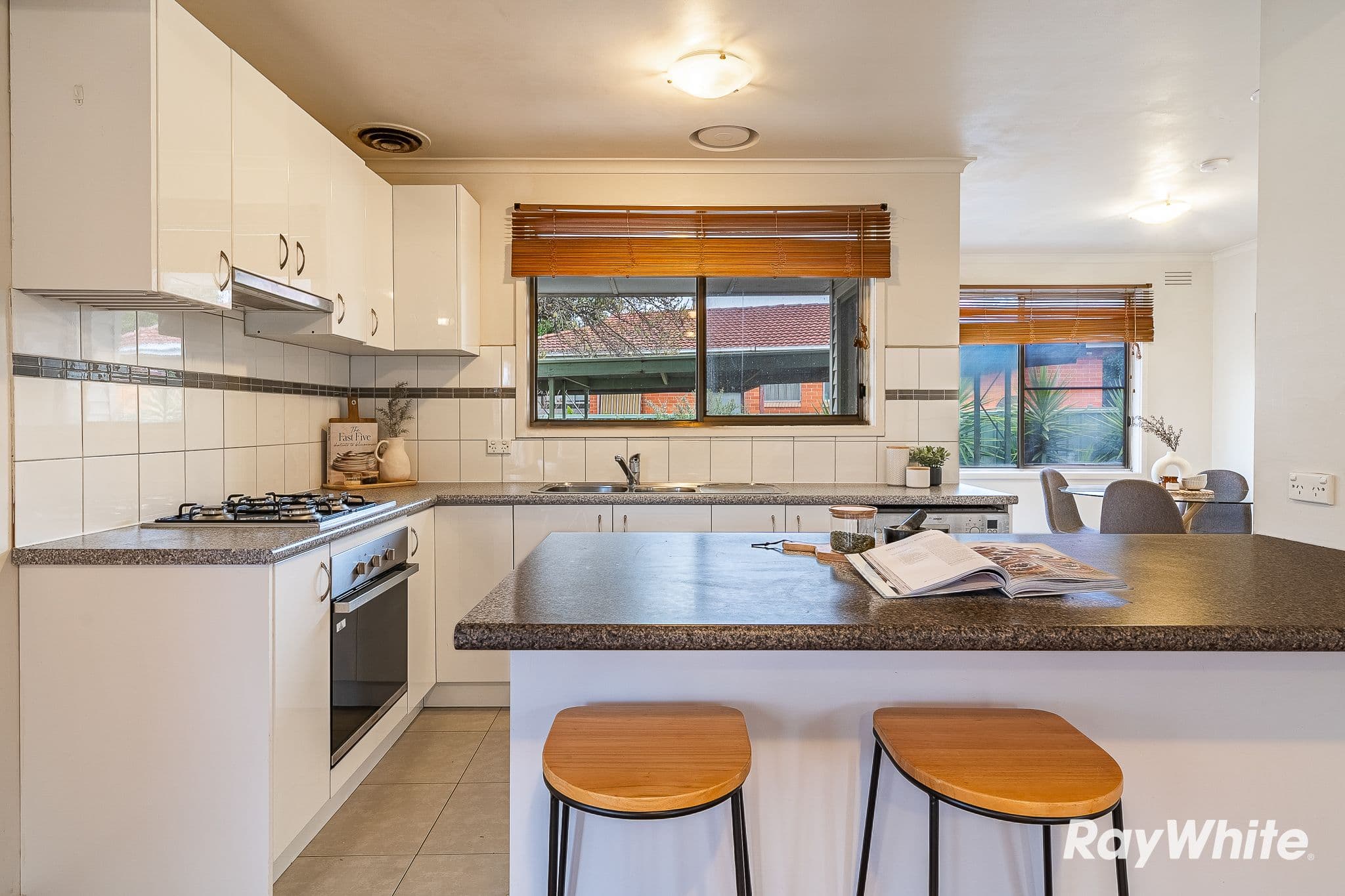 6 Bren Street, Kennington VIC 3550, Kennington - Thumbnail 8