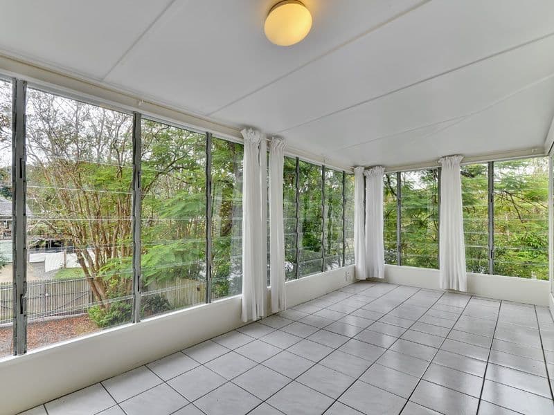 28 Bromar Street, THE GAP QLD 4061, The Gap - Thumbnail 4