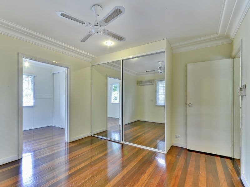 28 Bromar Street, THE GAP QLD 4061, The Gap - Thumbnail 5