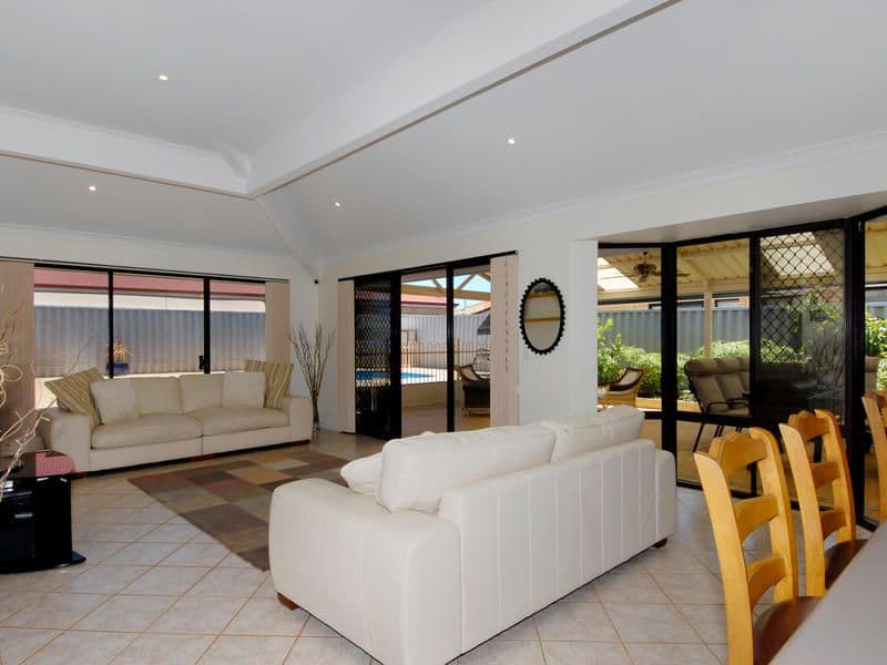 106 Grand Ocean Boulevard, PORT KENNEDY WA 6172, Port Kennedy - Thumbnail 2