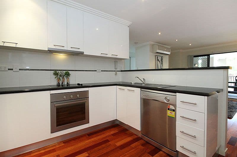 42 Harold Street, HOLLAND PARK QLD 4121, Holland Park - Thumbnail 2