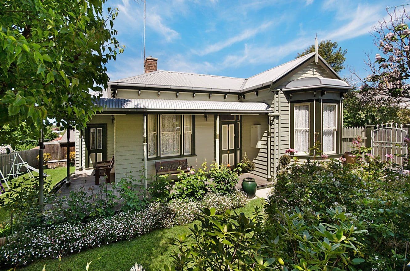 17 Pope Street, HAMILTON VIC 3300, Hamilton - Image 1
