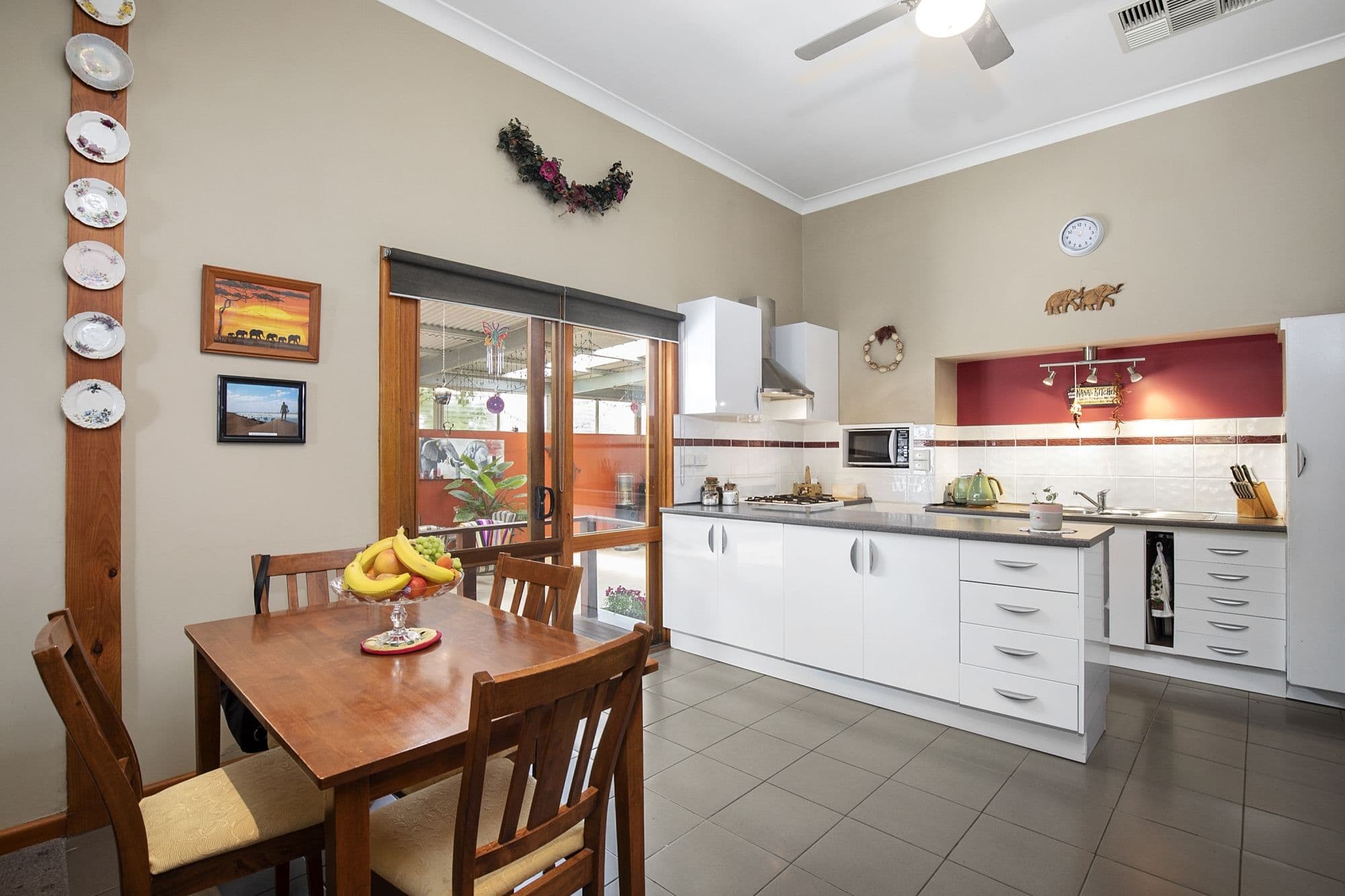 23 Blake Street, Ararat VIC 3377, Ararat - Thumbnail 4