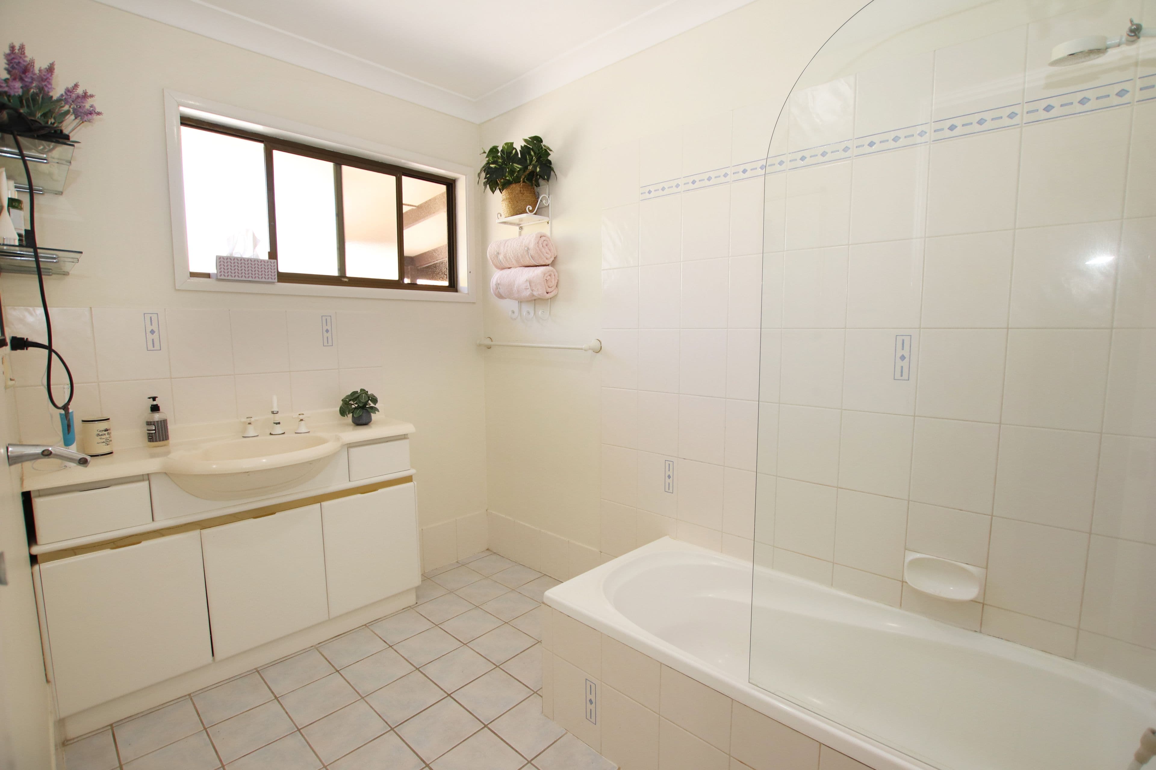 9 Lawrence Street, Biloela QLD 4715, Biloela - Thumbnail 4