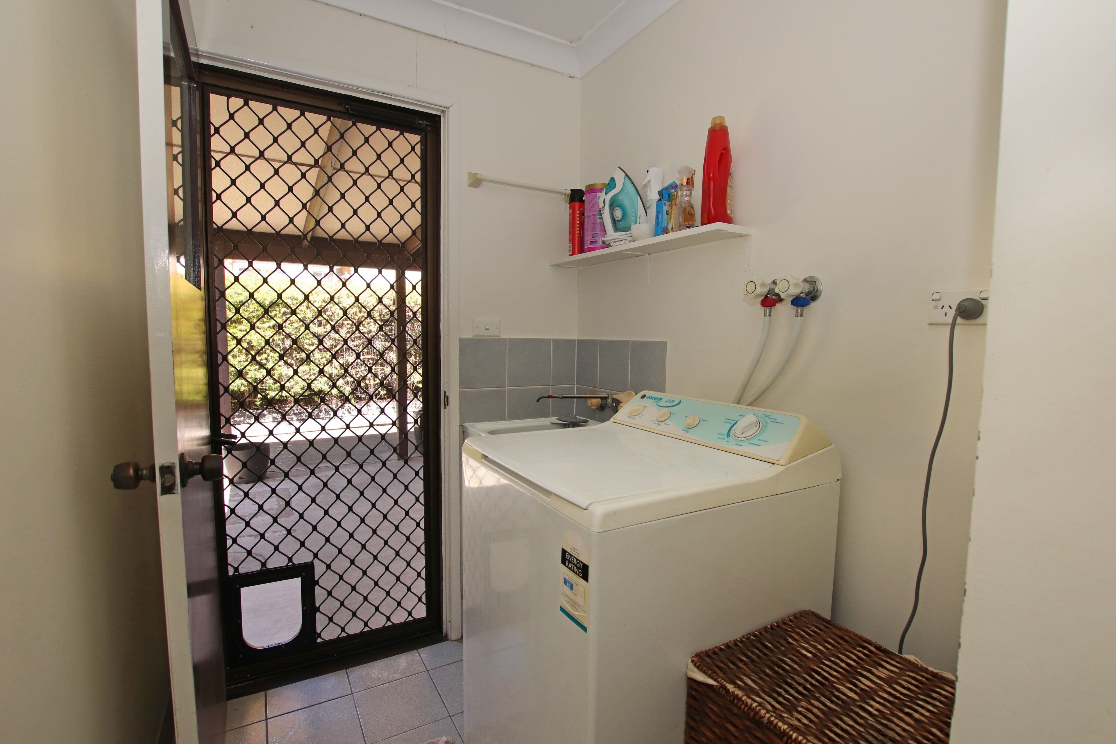 9 Lawrence Street, Biloela QLD 4715, Biloela - Thumbnail 5