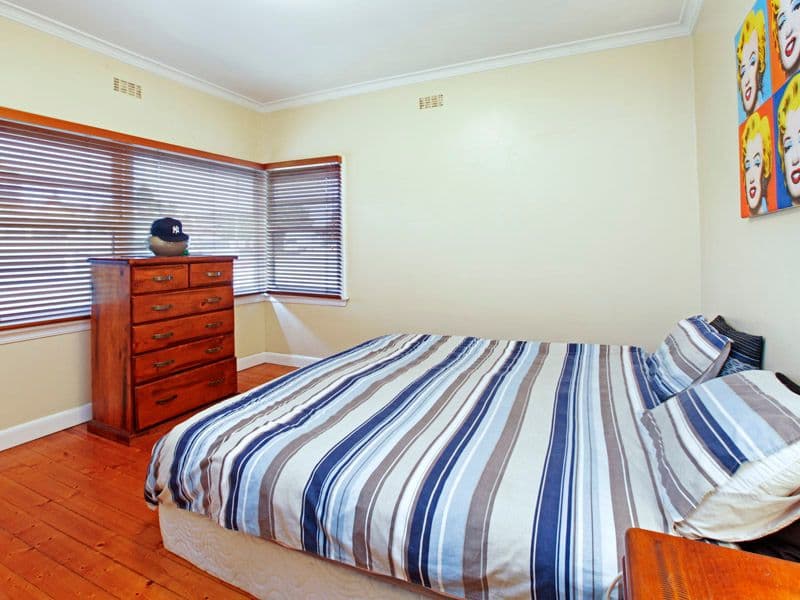 147  West Fyans Street, NEWTOWN VIC 3220, Newtown - Thumbnail 4