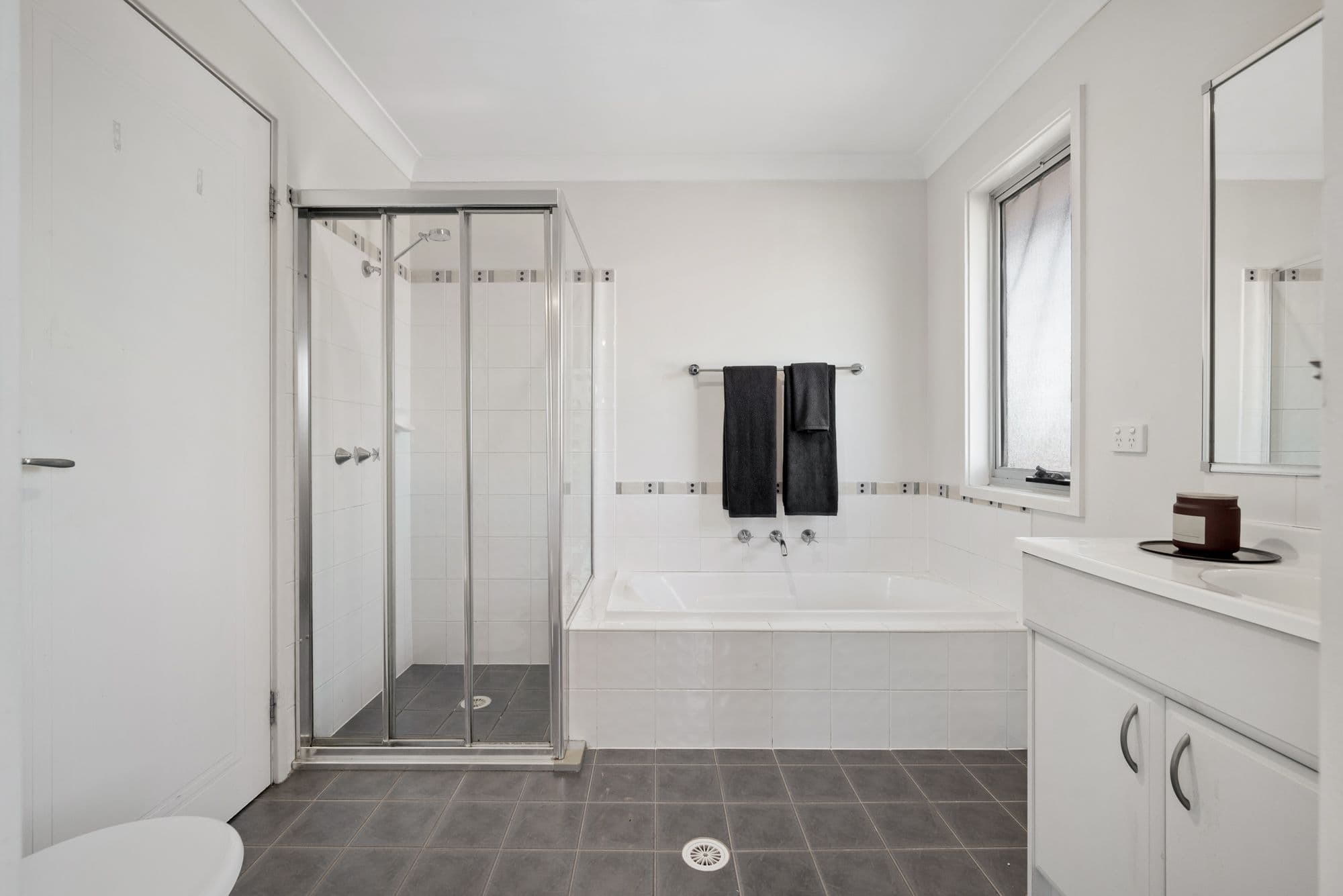 25 ST Simon Close, Blair Athol NSW 2560, Blair Athol - Thumbnail 8