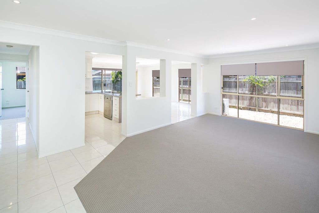 18 Mada Drive, Upper Coomera QLD 4209, Upper Coomera - Thumbnail 2