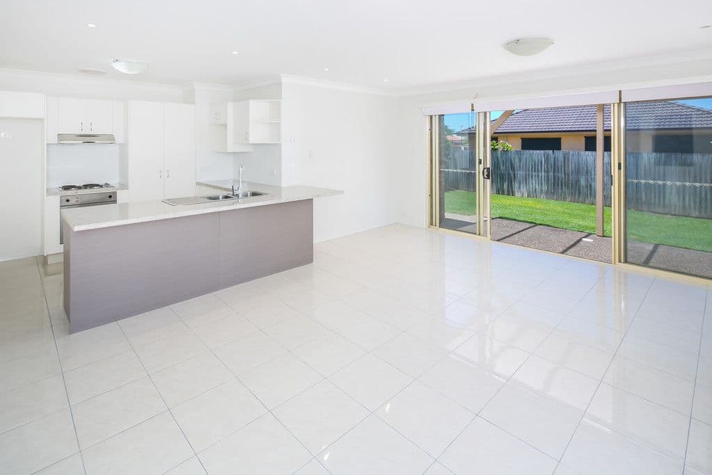 18 Mada Drive, Upper Coomera QLD 4209, Upper Coomera - Thumbnail 6