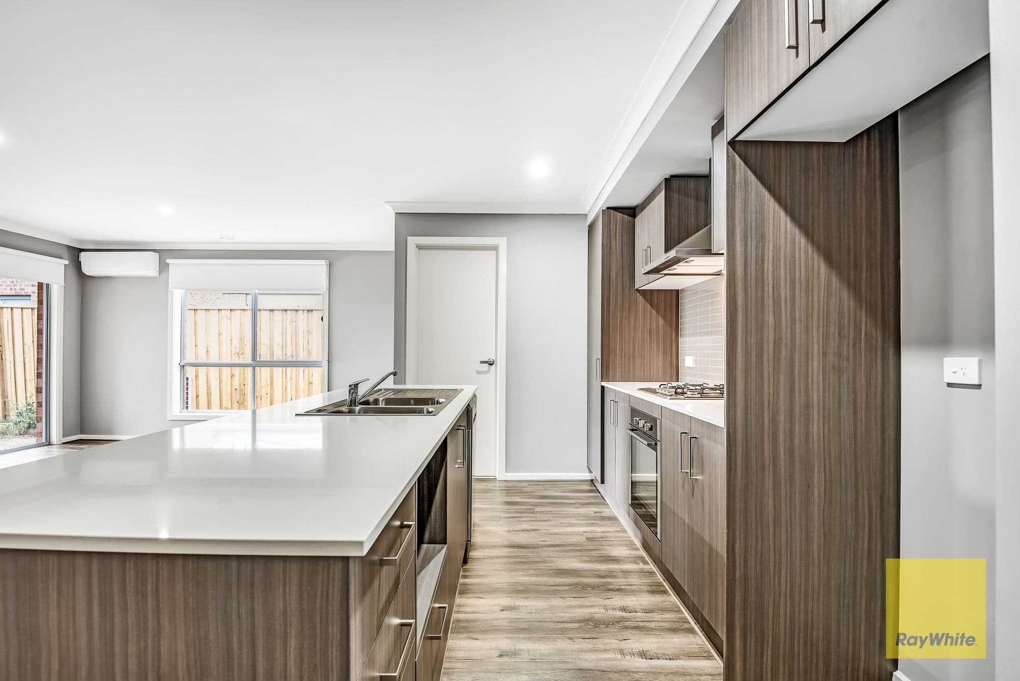 19 Crilly Street, Tarneit VIC 3029, Tarneit - Thumbnail 6