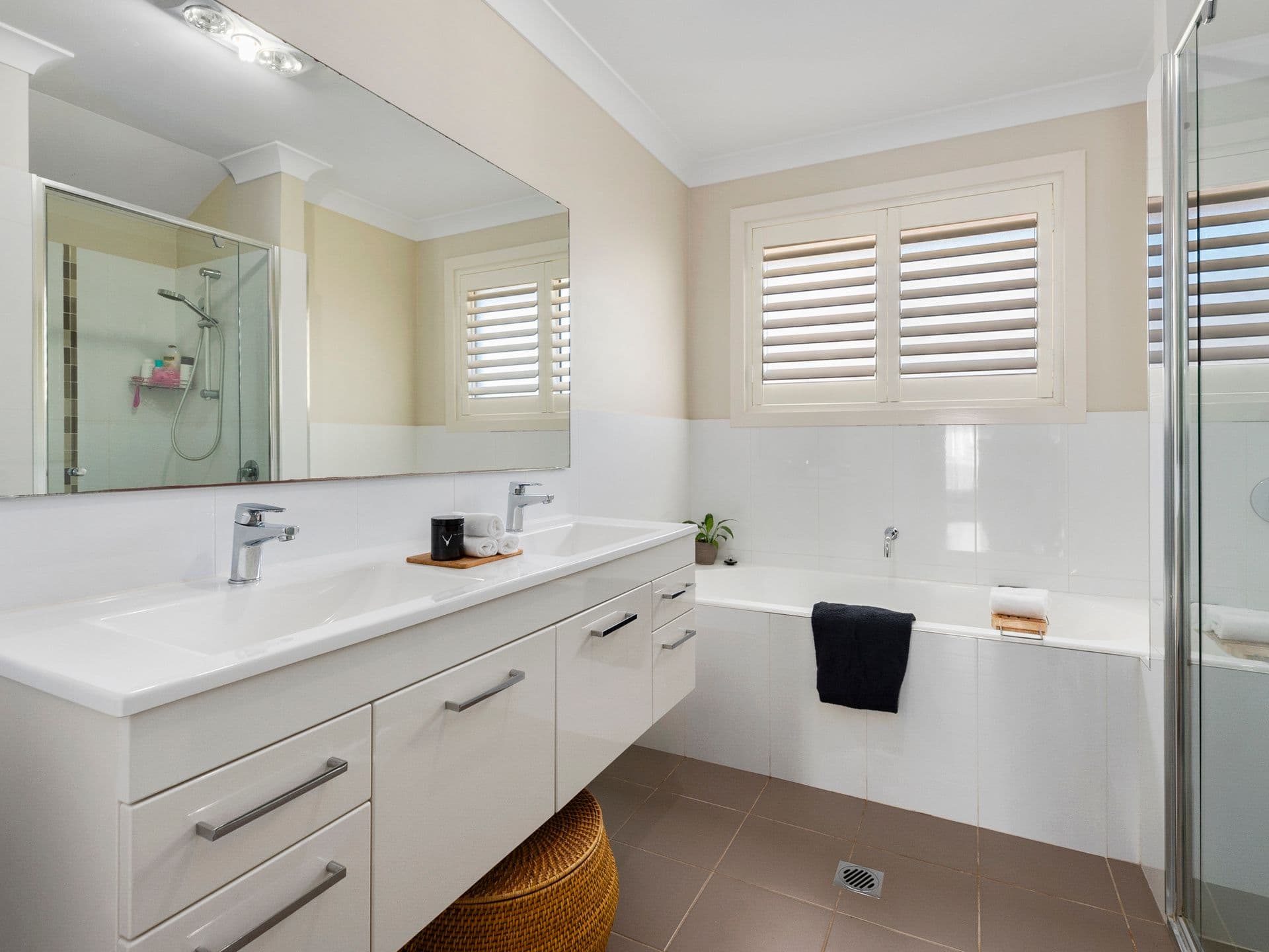 24 Young Circuit, Elderslie - Thumbnail 7
