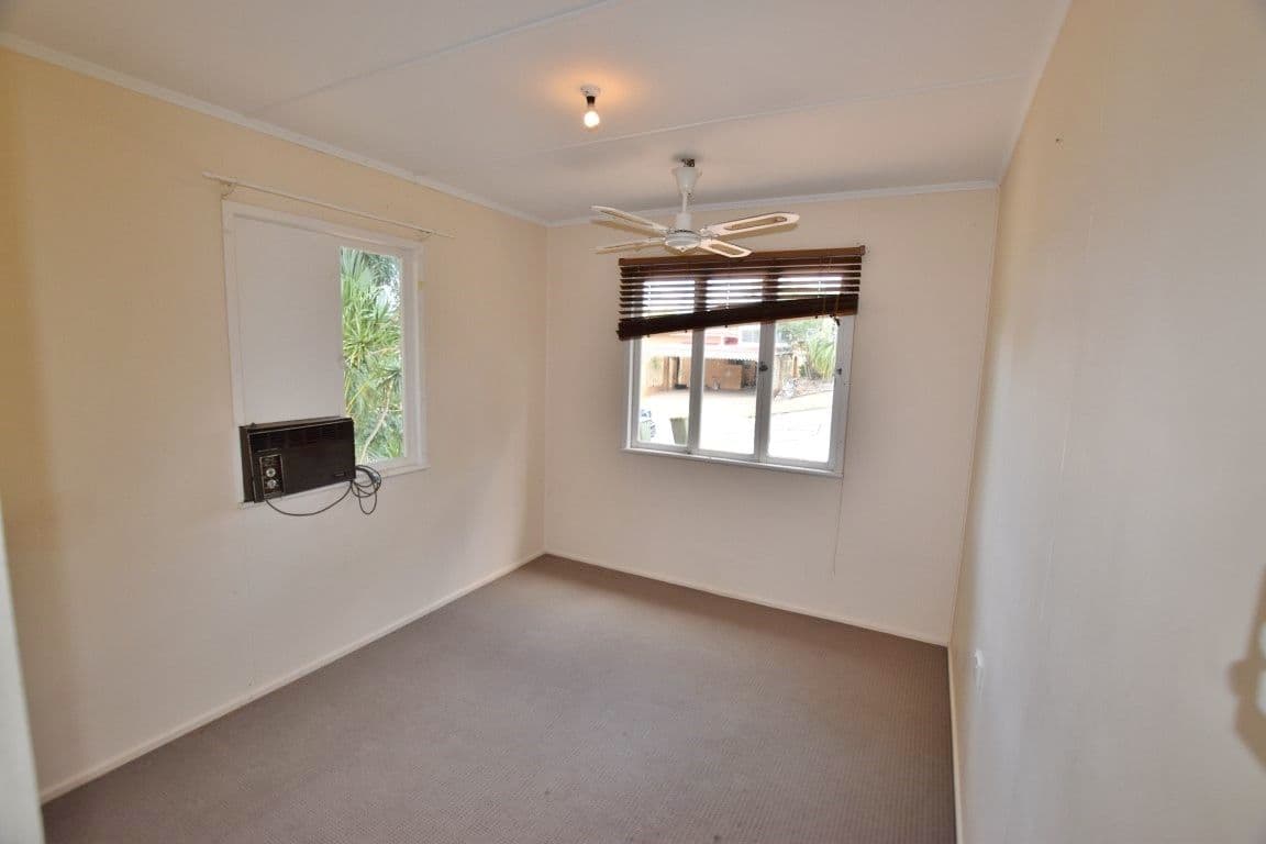 19 Williamson Street, West Gladstone QLD 4680, West Gladstone - Thumbnail 8