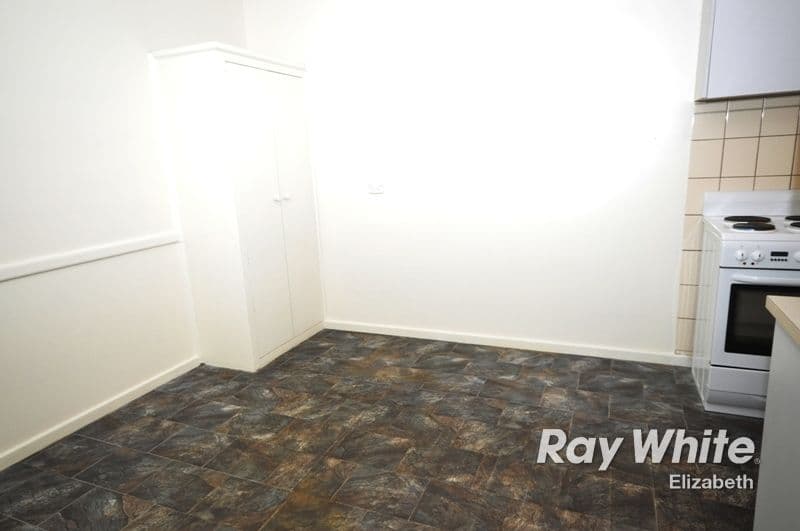 13 Yarnbury Road, ELIZABETH NORTH SA 5113, Elizabeth North - Thumbnail 3
