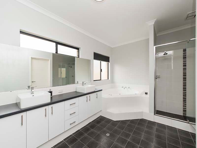 3 Bulmer Way, Baldivis WA 6171, Baldivis - Thumbnail 2