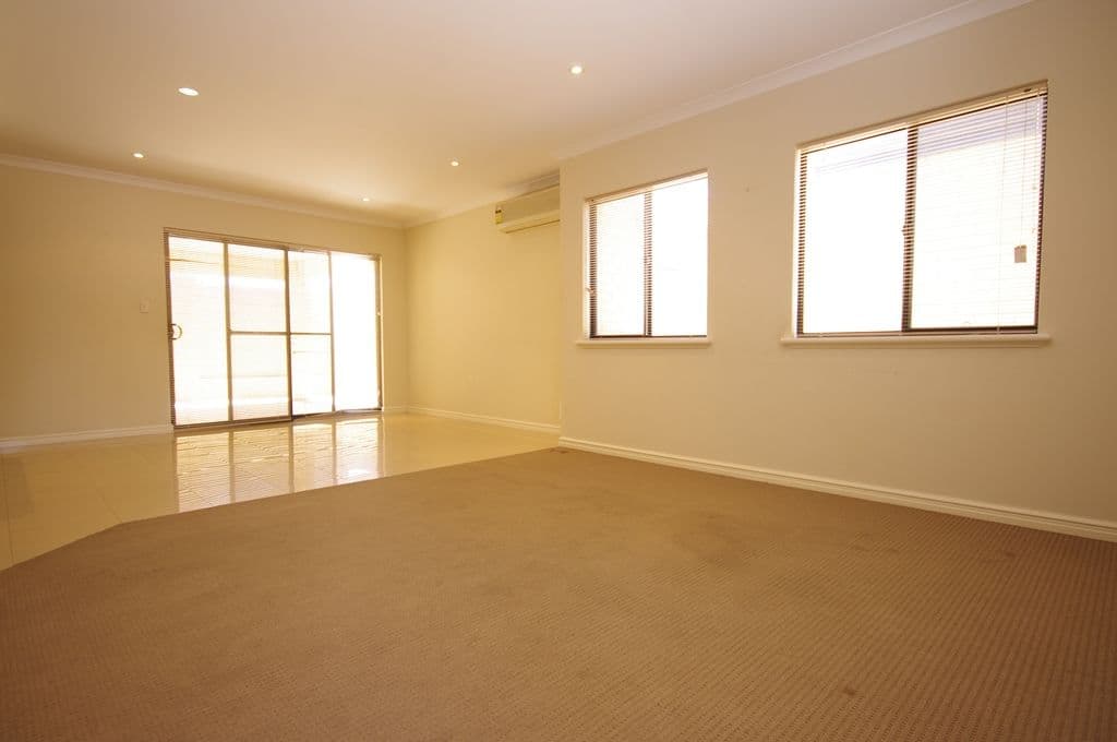 33 Wattle Mews, HOCKING WA 6065, Hocking - Thumbnail 2