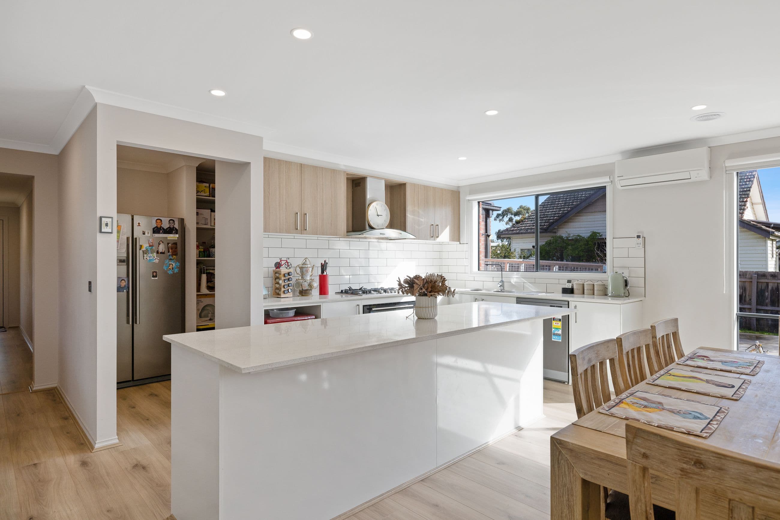 6 Lawrence Avenue, Cowes VIC 3922, Cowes - Thumbnail 4