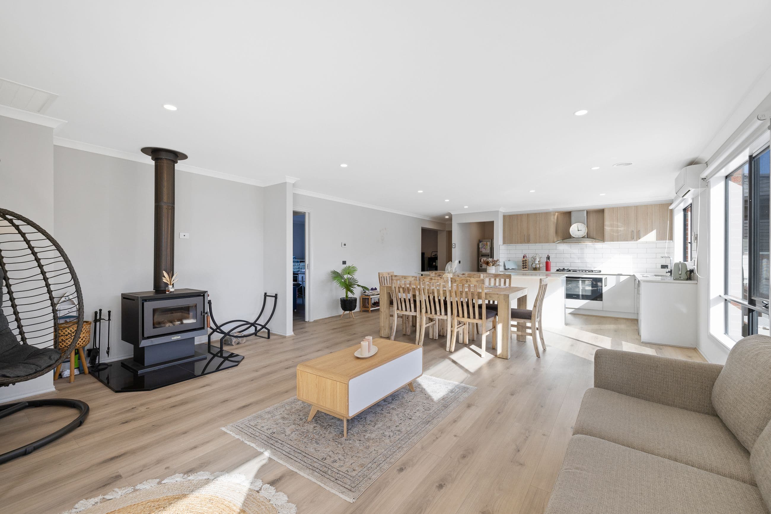 6 Lawrence Avenue, Cowes VIC 3922, Cowes - Thumbnail 6