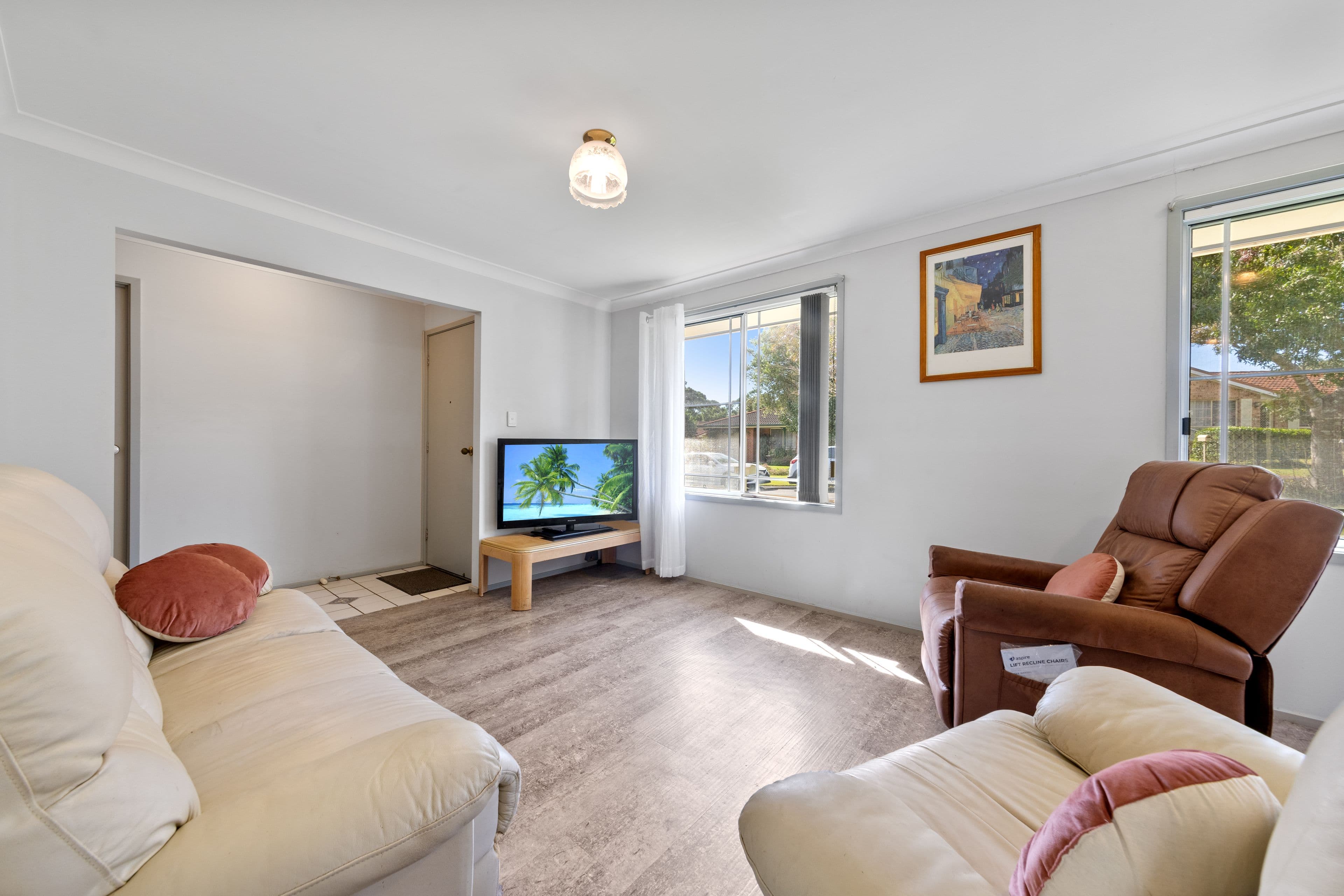 3 Amaroo Close, Blue Haven NSW 2262, Blue Haven - Thumbnail 3