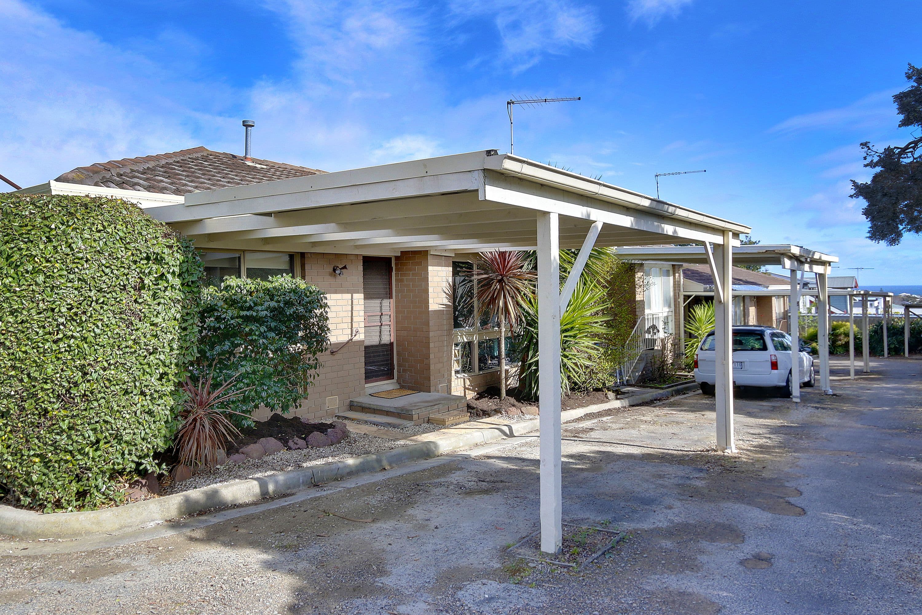 12 Tallow Tree Crescent, Subiaco - Image 1
