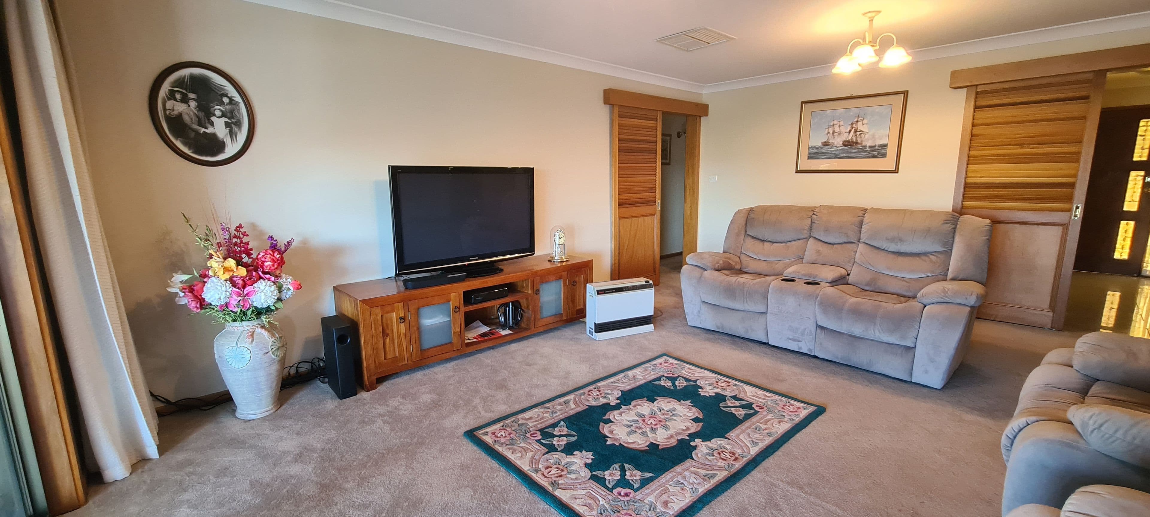15 Mendos Place, Parkes NSW 2870, Parkes - Thumbnail 3